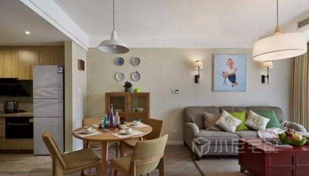 83㎡/兩室兩廳一衛(wèi)/混搭